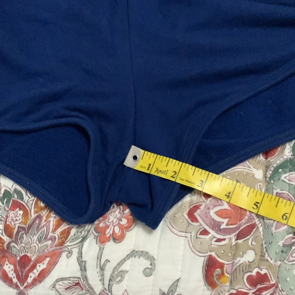 Bundle of Flirtitude Active velour shorts - Picture 13 of 14